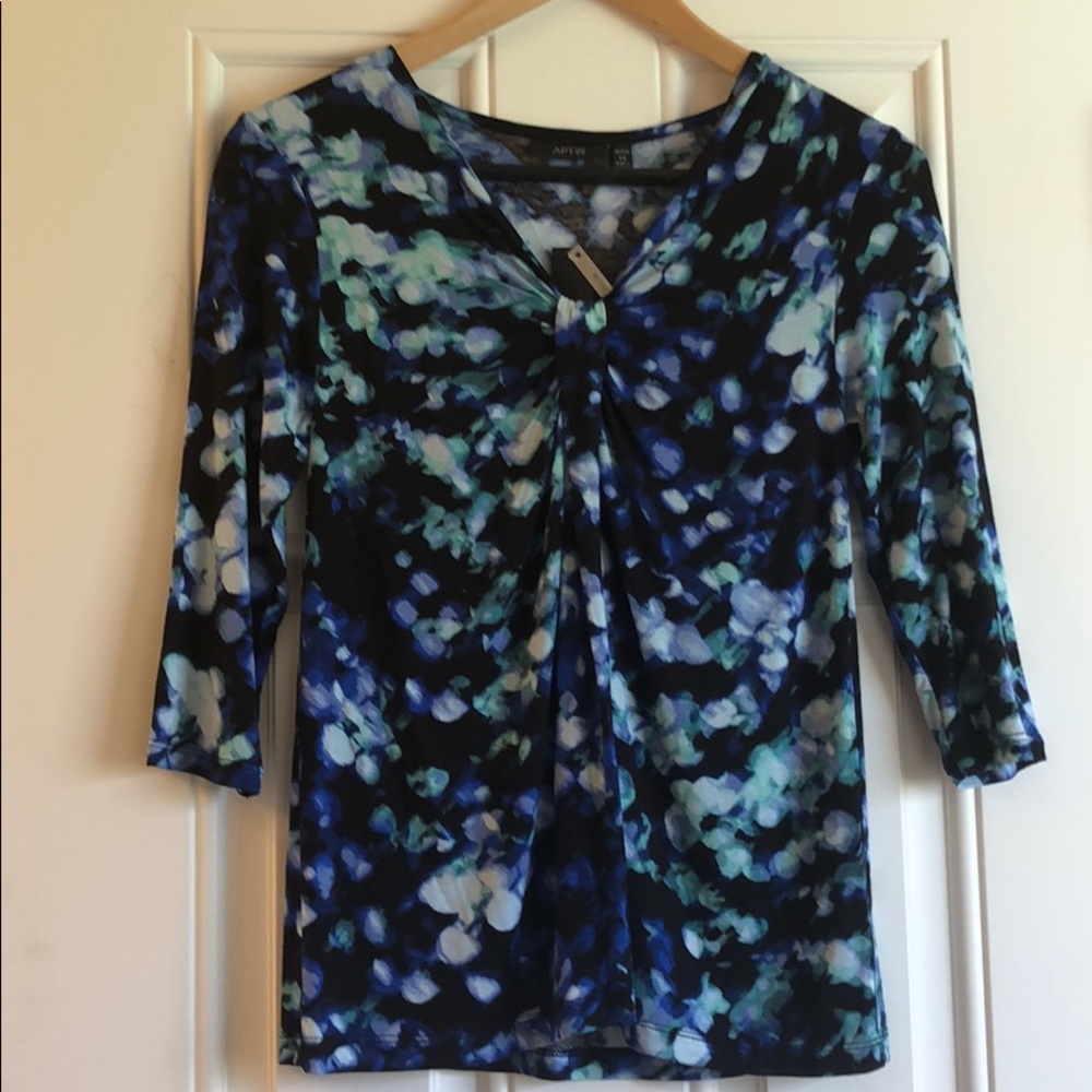 NWT Blue Printed Top Sz Xs Petite